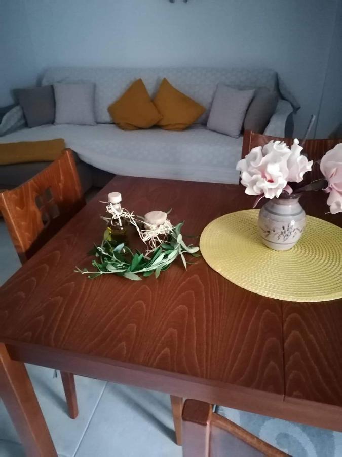 Petra-Elia Apartamento Skála Foúrkas Exterior foto